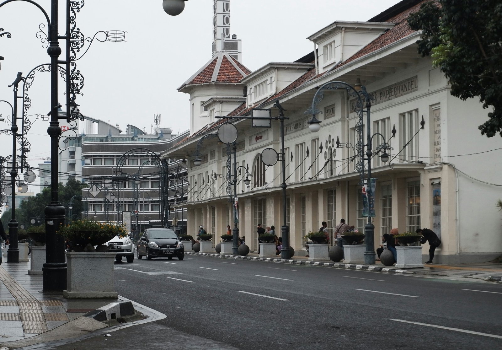Menjelajahi Bandung: Pengalaman Menginap Nyaman di Tengah Kota